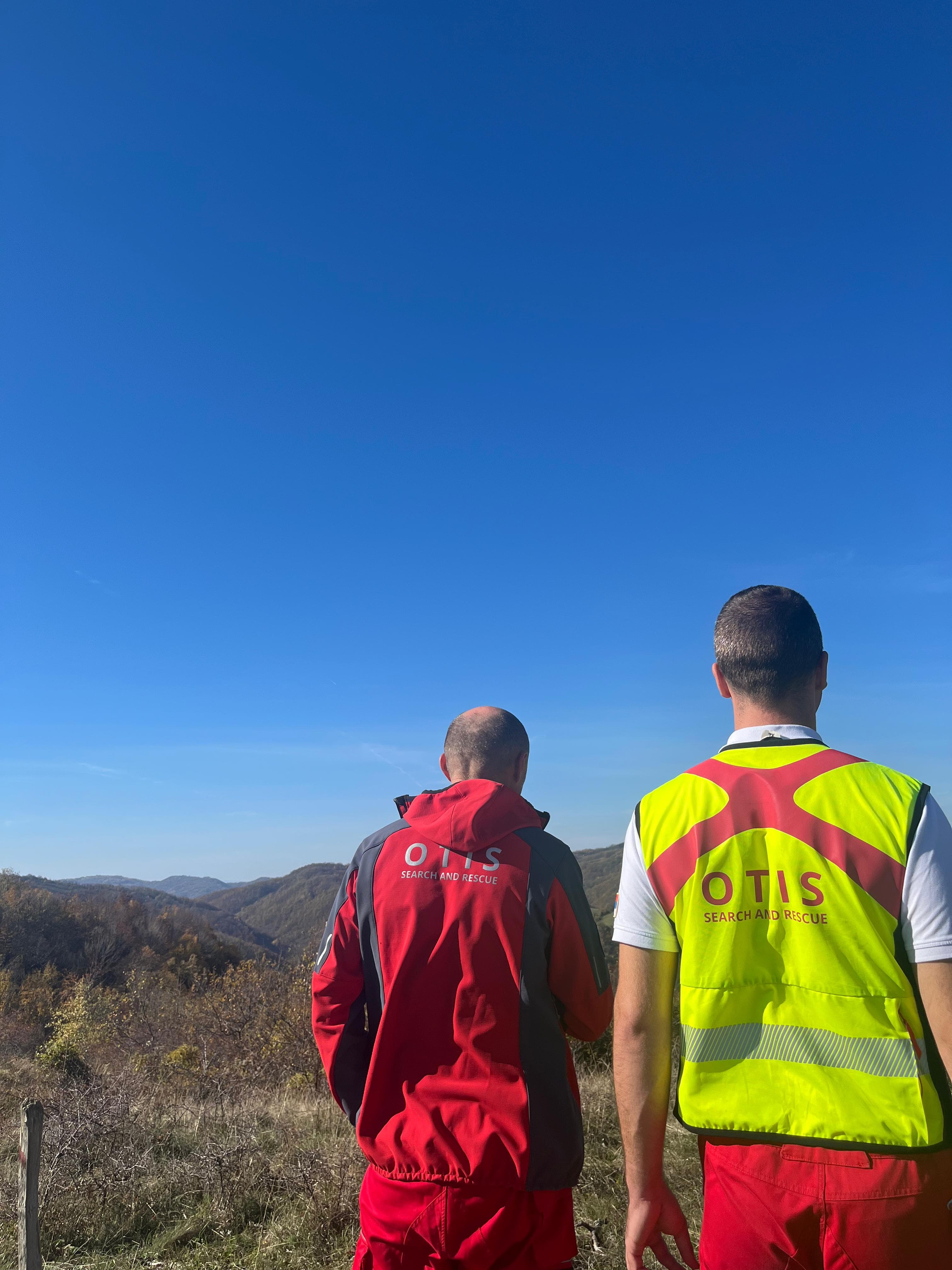 Volonteri OTIS Kragujevac i OTIS Beograd na Šumadija Trail-u.